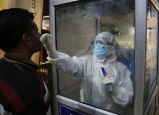 Los casos globales suben a 82,3 millones, con alza de contagios en África