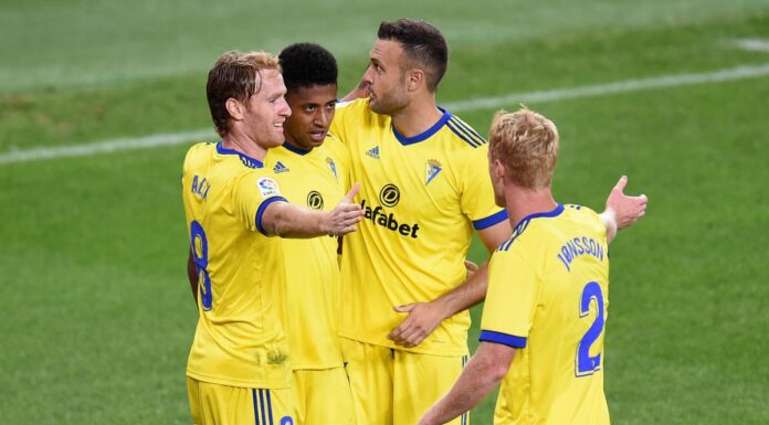 3-1. Choco Lozano y Negredo tumban al Alavés en la segunda parte