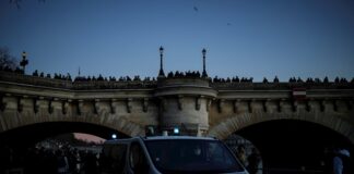 Francia notifica 19.753 casos y 362 muertos en hospitales en un día