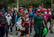 Casi 1.000 migrantes hondureños han sido devueltos a su país por Guatemala