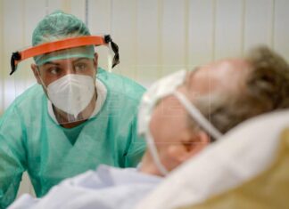 Italia registra 13.571 contagios y 524 muertes en el último día