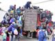 Más de 5.000 migrantes hondureños salen en caravana hacia EE. UU.