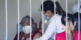 Comienza en Serbia la vacunación con la china Sinopharm