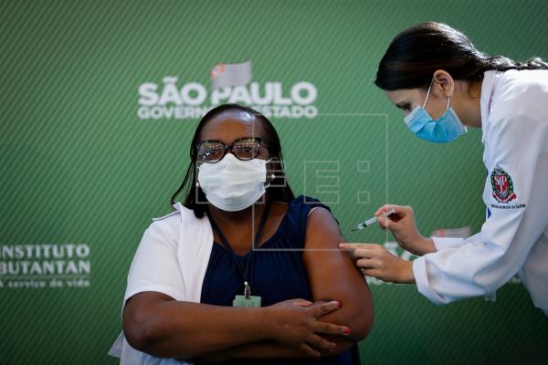 Primera Vacuna Brasil