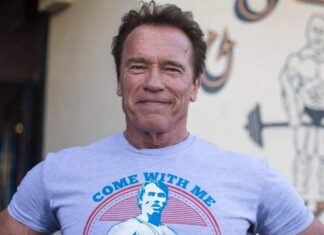 «Terminator» se vacuna contra el covid-19 y deja este mensaje