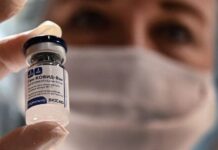 López Obrador acuerda con Putin la llegada a México de la vacuna Sputnik V