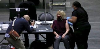 Nueva York administra el 83 % de vacunas y pide más suministro ante demanda Vacuna new york