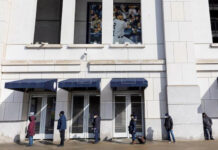 Estadio de los Yankees se vuelve centro de vacunación masiva en Nueva York