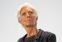 BCE ve crucial mantener condiciones de financiación favorables y apoyo fiscal