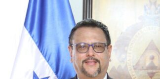 «Unos 800 mil estudiantes no tienen acceso a medios electrónicos para recibir clases»: Ministro de Educación