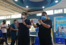 Óscar Díaz y Carlos Umaña, primeros vacunados contra el Covid-19 en San Pedro Sula