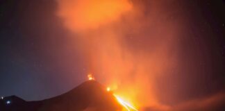 Guatemala declara alerta amarilla por actividad alta del volcán Pacaya