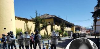 Video muestra cuando habitantes enardecidos incendian posta policial en La Esperanza