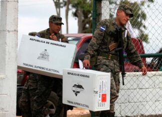Para traslado y custodia del material electoral FFAA pasa a disposición este día del CNE