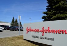 EE. UU. planea repartir entre 3 y 4 millones de vacunas de J&J la próxima semana