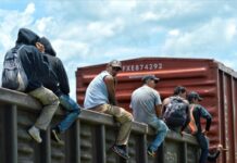 El flujo de migrantes y deportados crece en la mexicana Ciudad Juárez