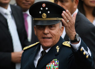 El ministro de Defensa mexicano da positivo al SARS-CoV-2