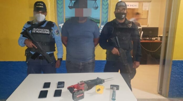 Cabecilla de grupo delictivo es detenido tras privar de libertad a cuatro comerciantes con la intención de robar mercadería que transportaban