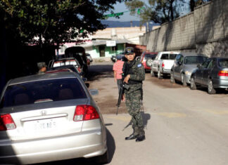 Para trasladar urnas: FFAA pasan a disposición del CNE
