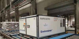 Llega a México primer cargamento de 200.000 vacunas de Sinovac