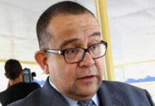 El silencio del CNE generó desconfianza opina abogado Gómez