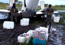 Honduras incauta una avioneta con droga y detiene a un guatemalteco
