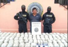 A audiencia inicial por posesión de 165 paquetes de marihuana