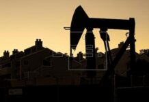 El petróleo de Texas abre con un alza del 1,81 %, hasta 62,39 dólares