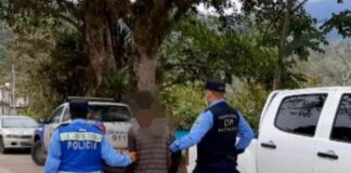 Funcionarios policiales realizan la aprehensión de un menor de 16 años por supuestos actos de lujuria agravados