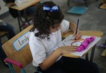 Educación estudia apertura de clases semipresenciales