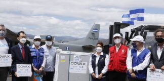 Honduras recibe las primeras 48,000 dosis de vacunas contra la COVID-19 del mecanismo Covax