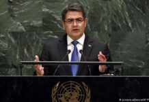 Justicia de EE.UU. cerca al presidente de Honduras en juicio contra un narco