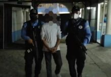 En posesión de 150 envoltorios conteniendo supuesta droga resultó detenido un sujeto en la zona norte del país