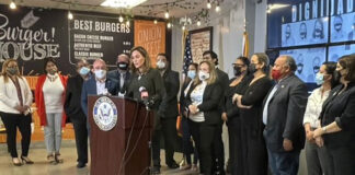 Republicana propone papeles para indocumentados con más de 5 años en EEUU