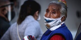 Argentina decreta nuevas restricciones ante récord de casos de covid-19