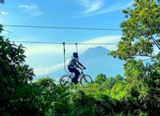 Inauguran en Puerto Rico el circuito de bicicleta en cable más grande del mundo