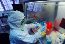 Sin pruebas PCR los centros de triaje en la capital