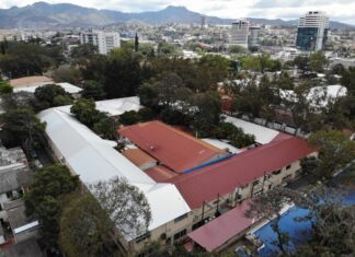 Construyen cisternas y cambian el techo en sala de operaciones y neumología en el Hospital del Tórax