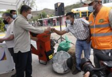 Ganaderos reciben sistemas para microriego