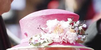 Príncipe Andrés: La muerte de Felipe deja un «enorme vacío» para Isabel II