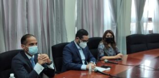 Sesal y AstraZeneca confirman el envío de casi millón de vacunas a Honduras en el mes de mayo