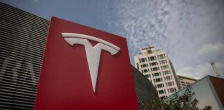 Tesla sube en bolsa tras lograr entregas récord en el primer trimestre