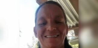 Hombre ciego mata a su esposa y se lleva a su hijo de 10 años