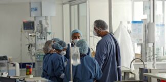 Colombia reporta 16.654 contagios y confirma casos de la variante británica