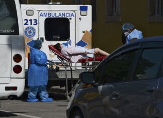 Centroamérica sufre una nueva ola pandémica y demanda más vacunas