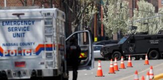 Dos heridos en un tiroteo frente a un icónico restaurante de Nueva York