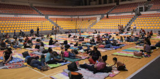 Acondicionan gimnasio como albergue para migrantes en el norte de México
