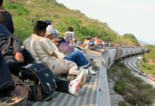 Arrestos de migrantes en la frontera de EEUU llegan al mayor nivel en 20 años