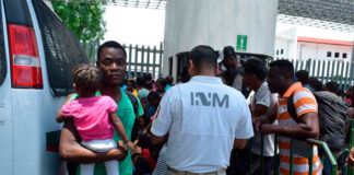 Rescatan a 136 migrantes provenientes de Honduras, Guatemala y El Salvador en centro de México