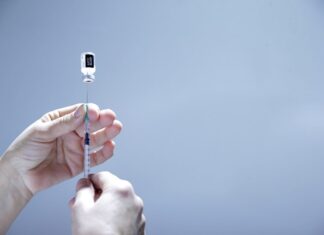 Pfizer asegura que «probablemente» sea necesaria tercera dosis de la vacuna